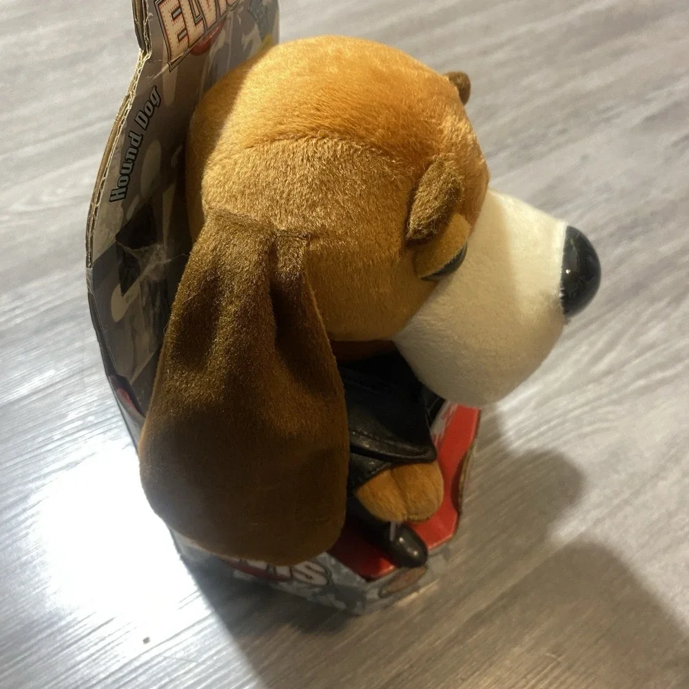 Ultimate Elvis Animated Hound Dog Plush Singing‎ Hound Dog 834789 NIB 2003